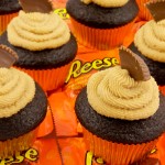 One-Bowl Chocolate Cupcakes with Creamy Peanut Butter Frosting