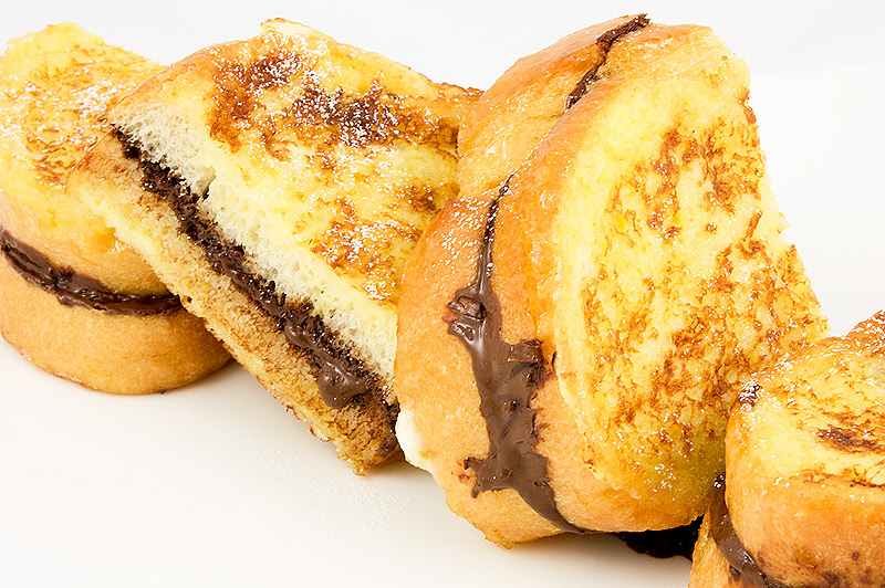 Donna Hay's breakfast recipes, Donna Hay's brunch recipes, Donna Hay's chocolate recipes, quick and easy brunch recipes A photo of a few slices of chocolate french toast.