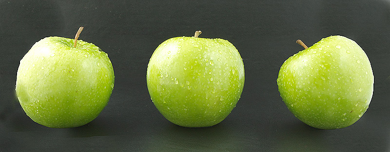 apple crumb cake, crumb cake recipe, apple crumb cake recipe A photo of a row of green apples.