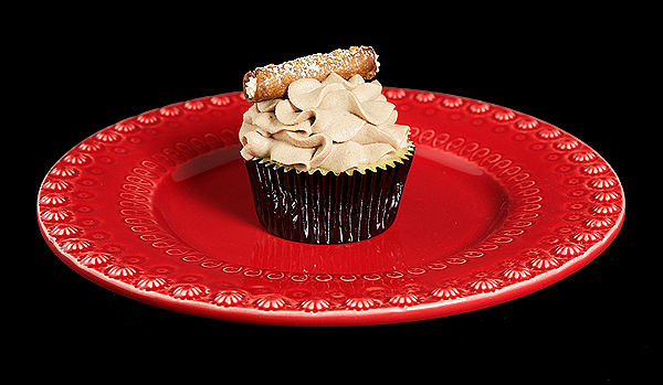recipe for vanilla cupcakes, cannoli recipes, cannoli shells, whipping cream recipes A photo of an Italian Dessert, Cannoli Cupcake frosted with Marsala spike Chocolate Whipped Cream and decorated with mini Cannoli Siciliani. F